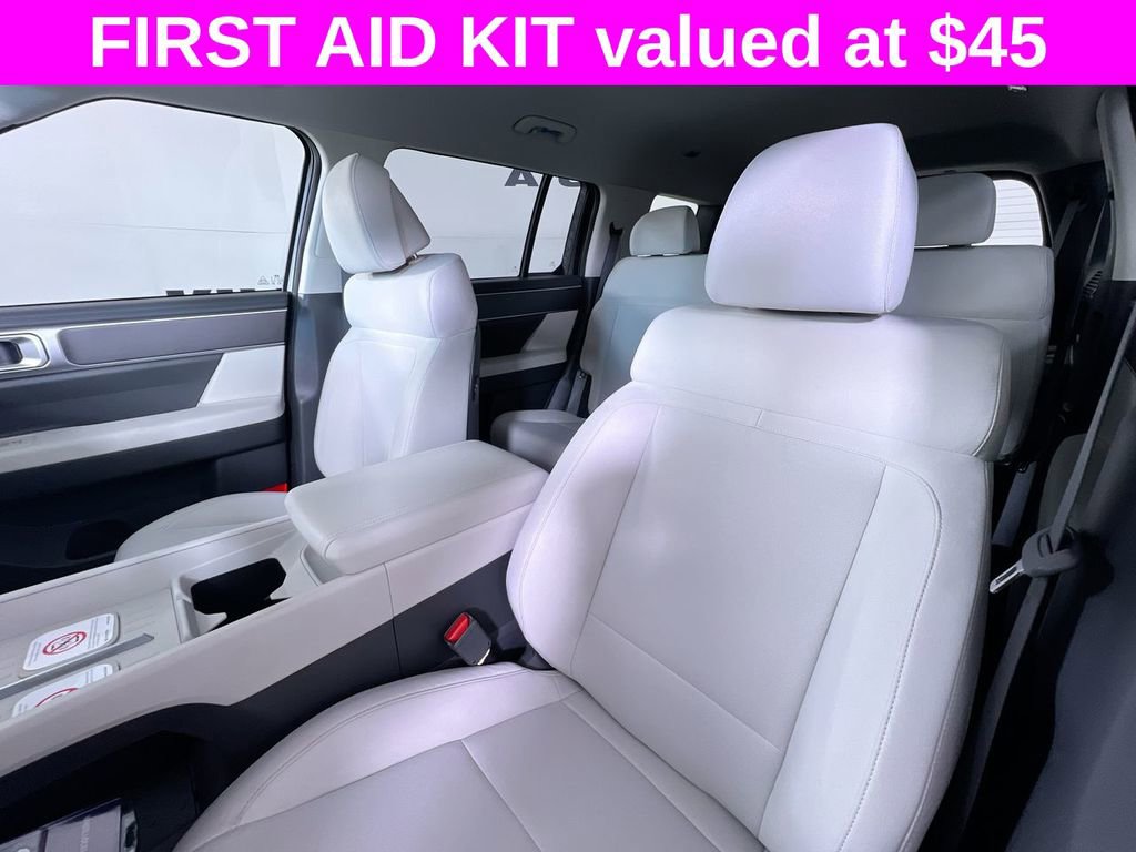 New 2026 Hyundai Santa Fe SE image 12