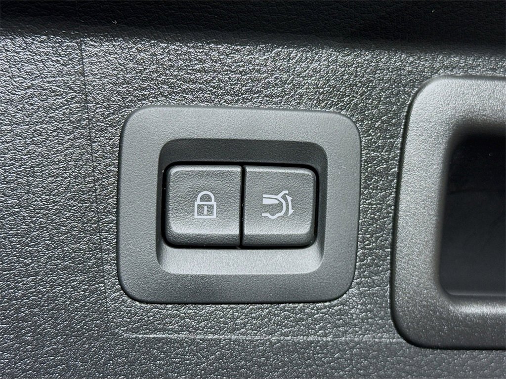 Used 2024 MAZDA CX-50 AWD 2.5 S w/ Cargo Package image 30