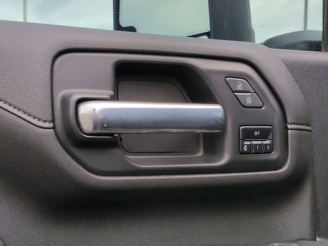 Used 2023 Chevrolet Silverado 3500 High Country w/ Technology Package AWD/4WD image 21