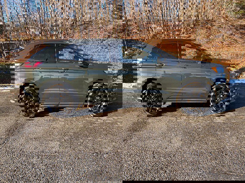 Certified 2022 Ford Edge ST w/ Equipment Group 401A image 5