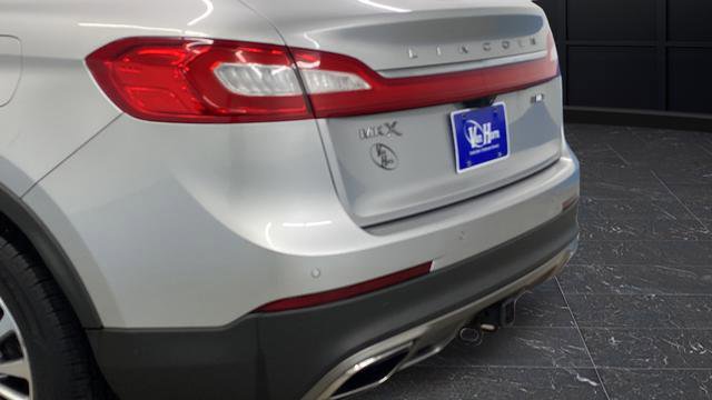Used 2017 Lincoln MKX Select w/ Select Plus Package AWD/4WD image 44