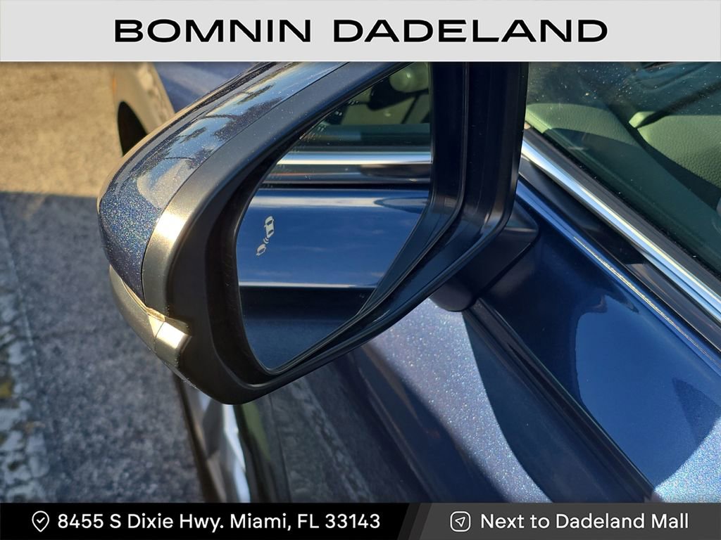 Used 2025 Honda CR-V EX-L image 10