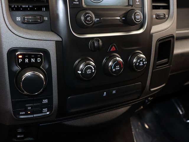 Used 2017 RAM 1500 Express w/ Black Ram 1500 Express Group image 19