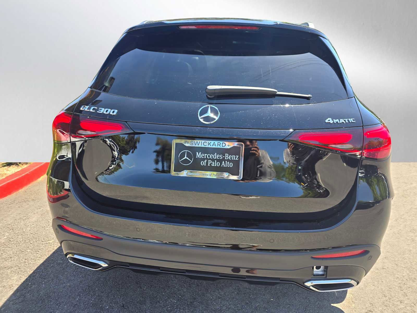 Used 2026 Mercedes-Benz GLC 300 4MATIC image 7
