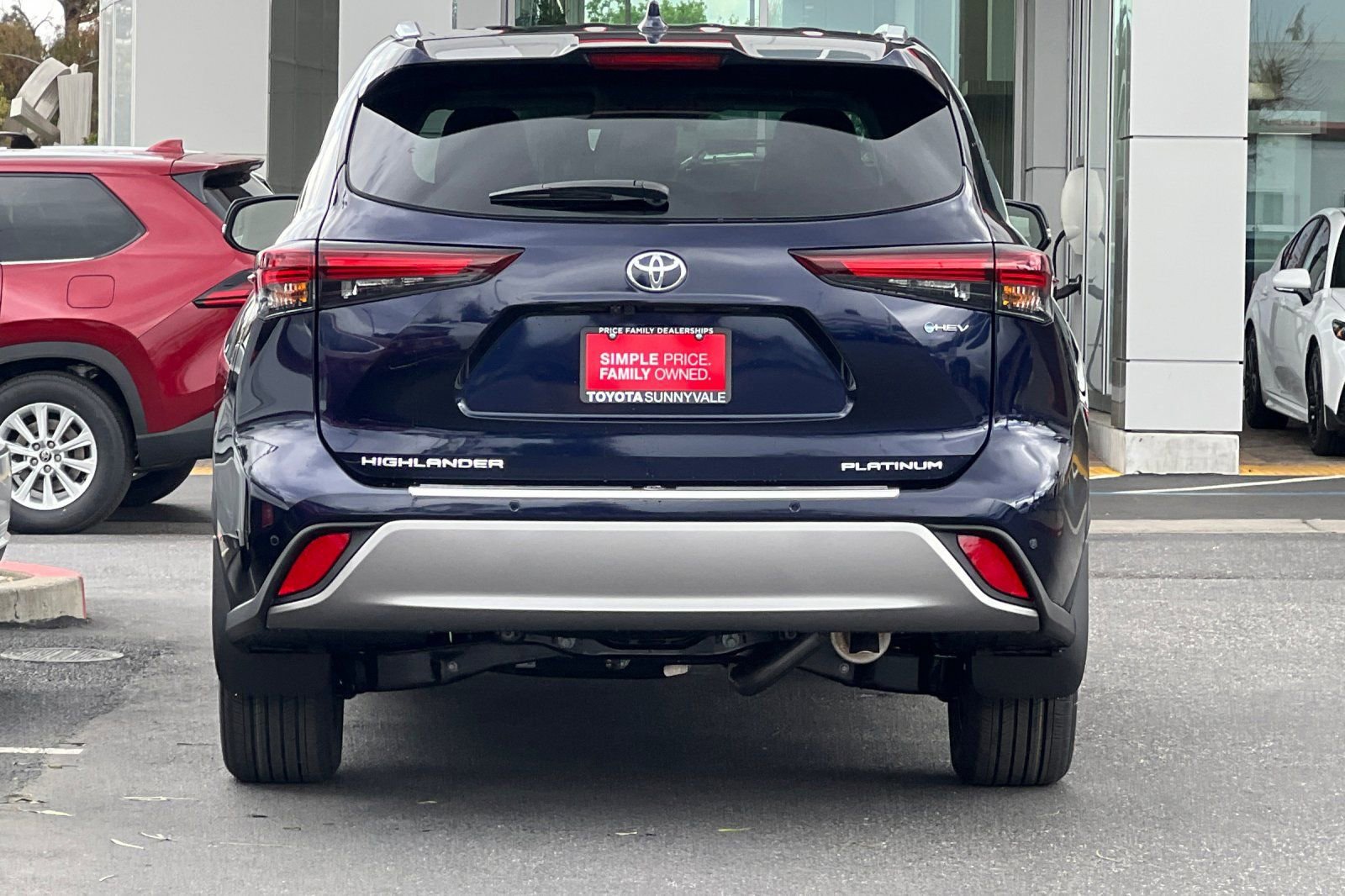New 2026 Toyota Highlander Platinum image 8