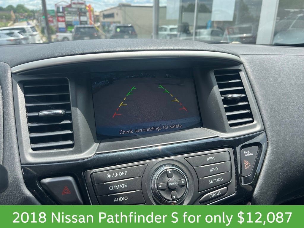 Used 2018 Nissan Pathfinder S AWD/4WD image 13