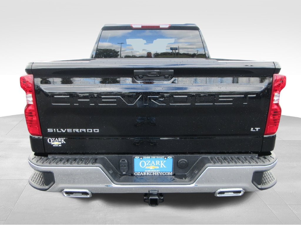 New 2026 Chevrolet Silverado 1500 LT w/ Z71 Off-Road Package AWD/4WD image 5
