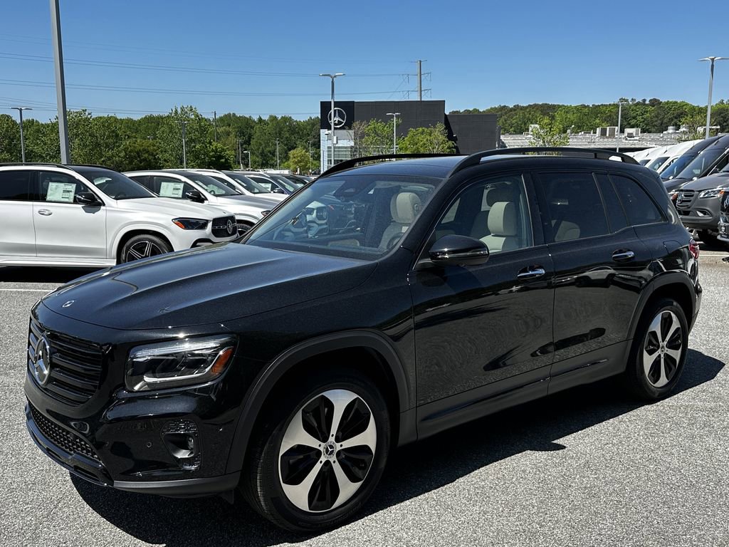 Certified 2025 Mercedes-Benz GLB 250 4MATIC image 3