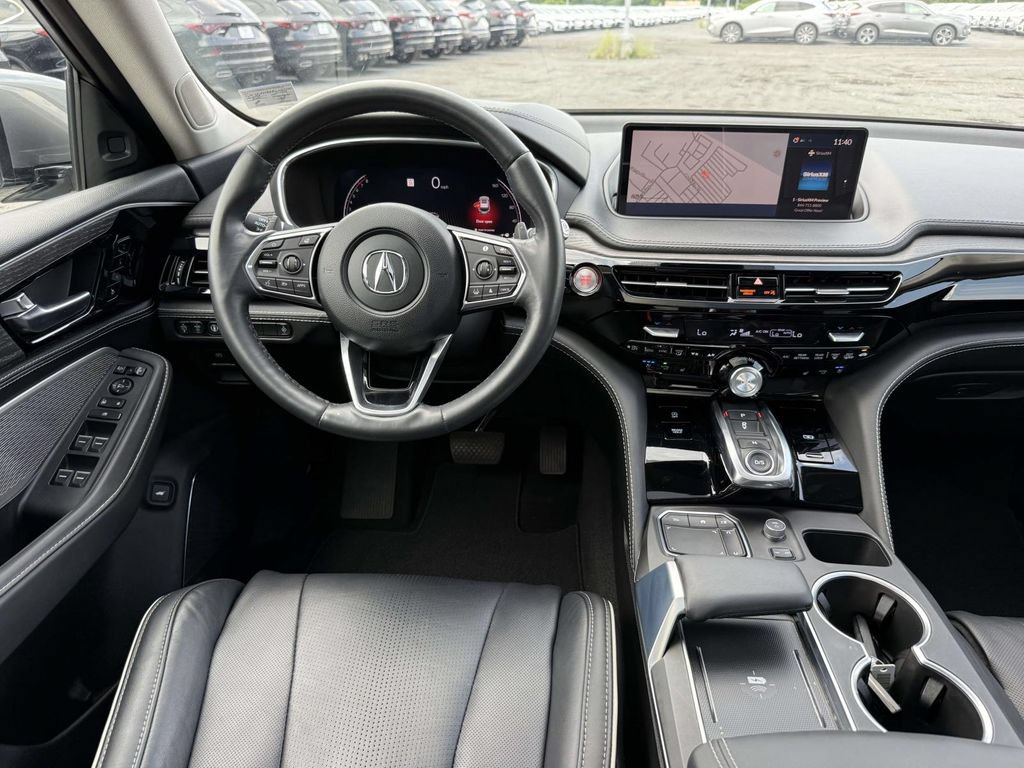 Used 2024 Acura MDX SH-AWD w/ Advance Package image 8