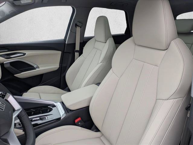 New 2025 Audi Q5 Premium AWD/4WD image 4