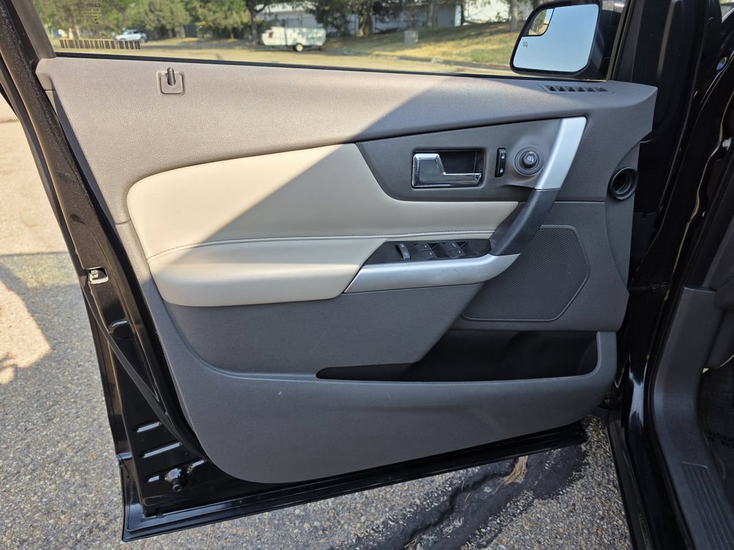 Used 2013 Ford Edge SEL AWD/4WD image 13
