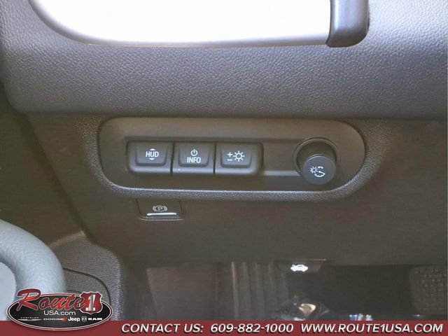 Used 2024 GMC Terrain Denali w/ Denali Premium Package image 24