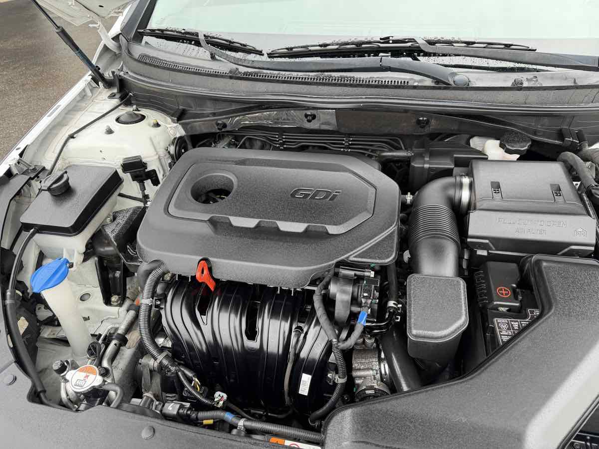 Used 2018 Hyundai Sonata SE w/ Cargo Package FWD image 19