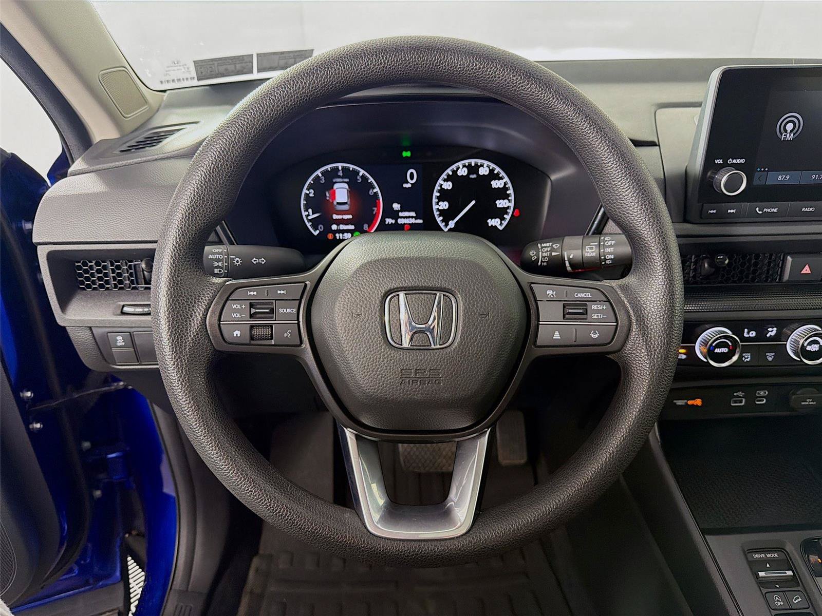 Used 2025 Honda CR-V EX image 3