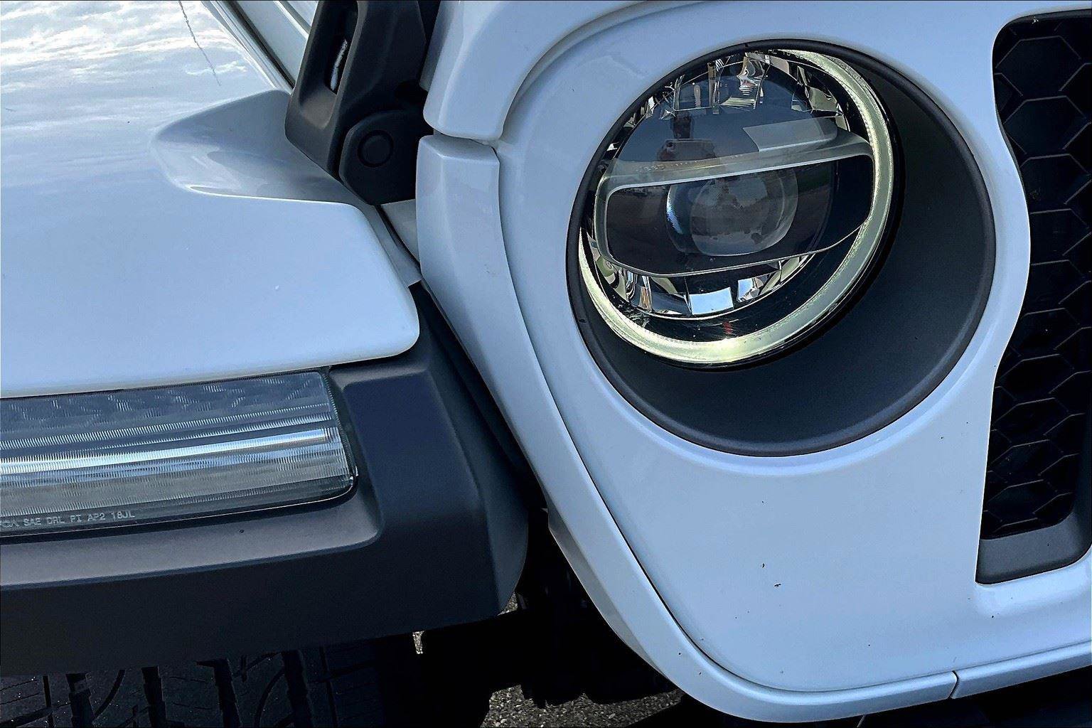 Used 2020 Jeep Gladiator Rubicon image 30