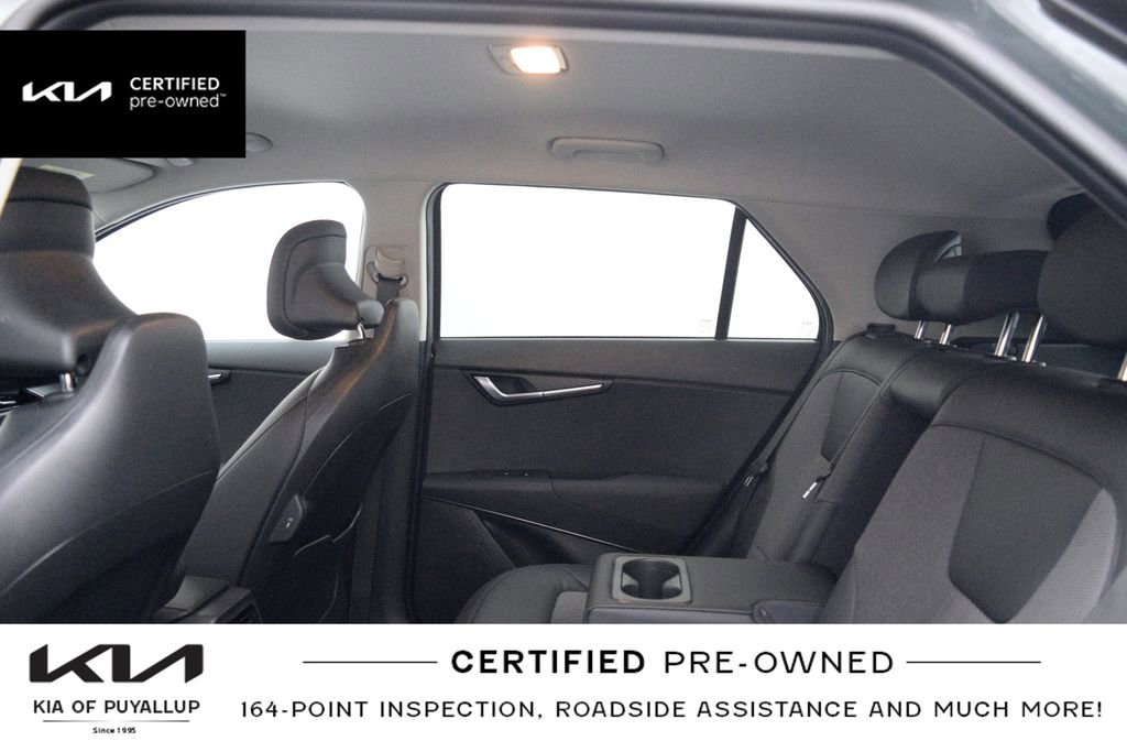 Certified 2024 Kia Niro Wind w/ Wind Preserve Package FWD image 13