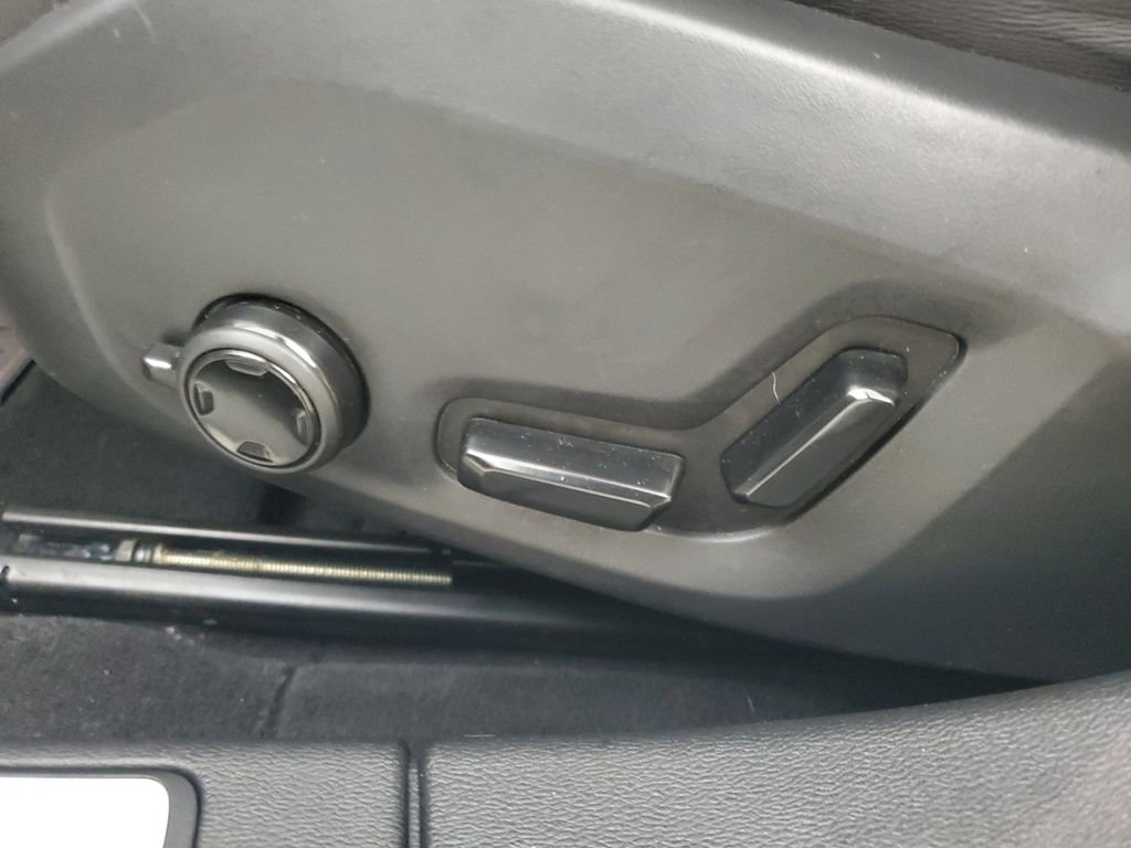 Used 2024 Volvo V60 T8 Polestar w/ Protection Package Premier image 23