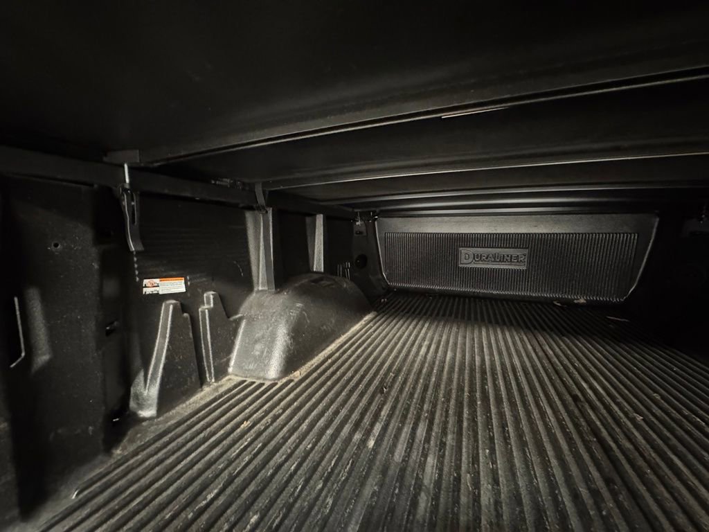 Used 2023 Chevrolet Silverado 1500 LT image 32