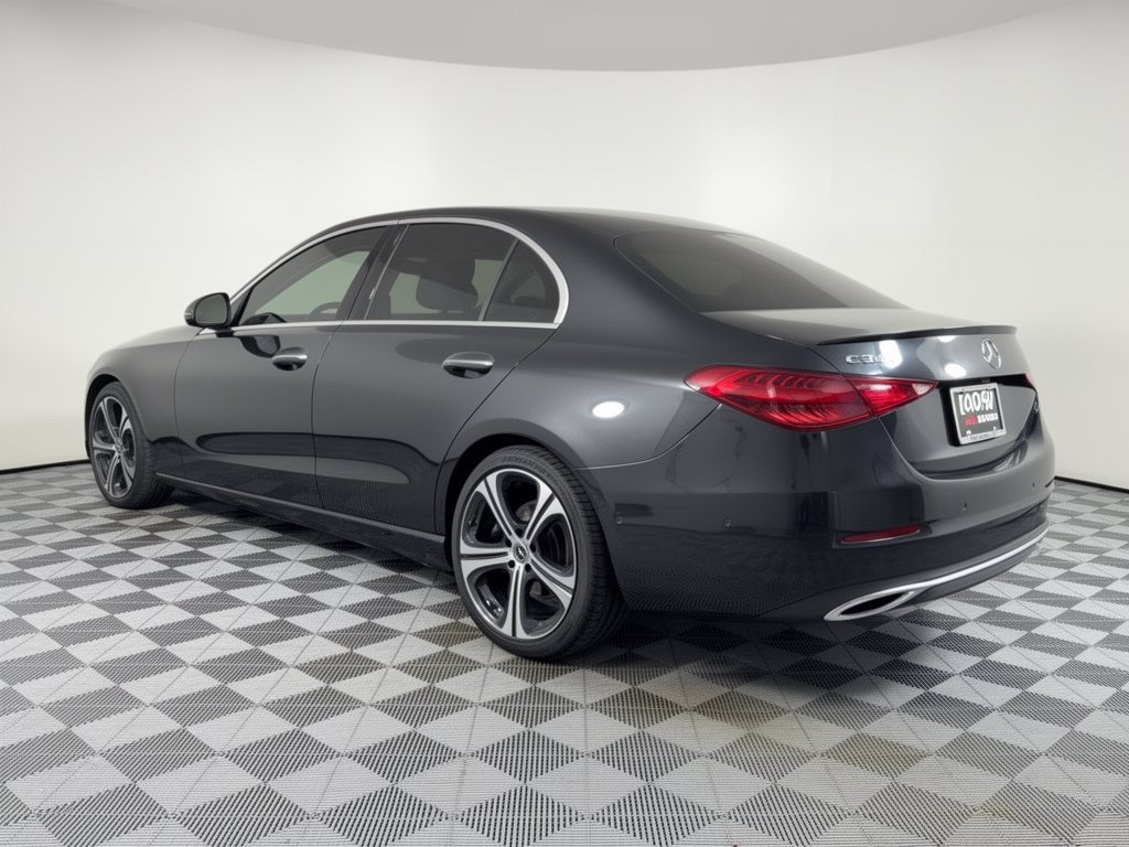 Used 2023 Mercedes-Benz C 300 Sedan image 3