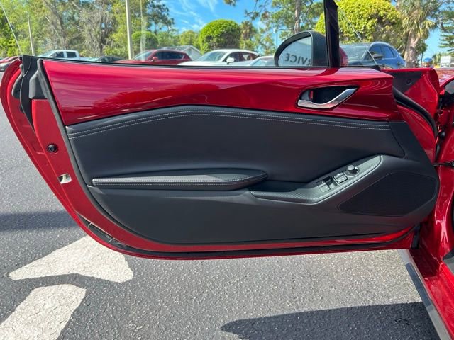 New 2026 MAZDA MX-5 Miata RF Grand Touring RWD image 7