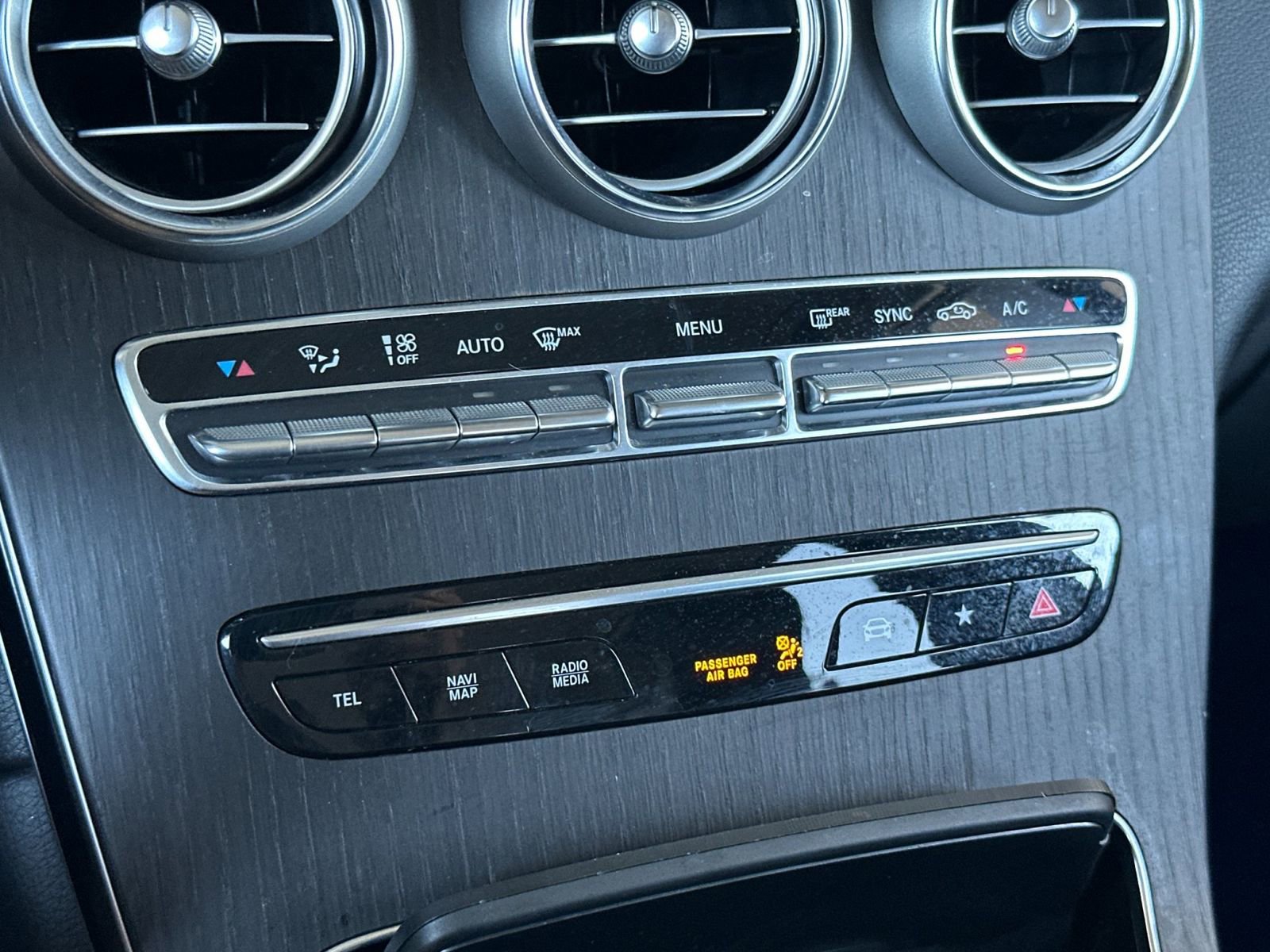 Certified 2022 Mercedes-Benz GLC 300 image 22