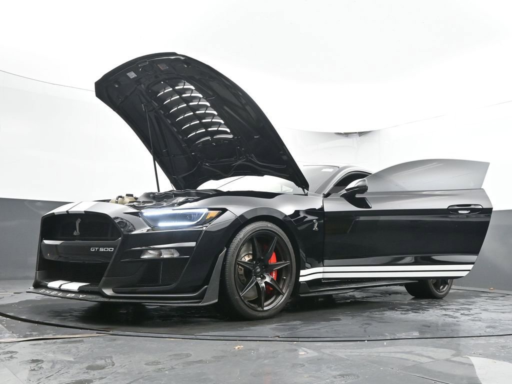 Used 2020 Ford Mustang Shelby GT500 w/ Technology Package image 72