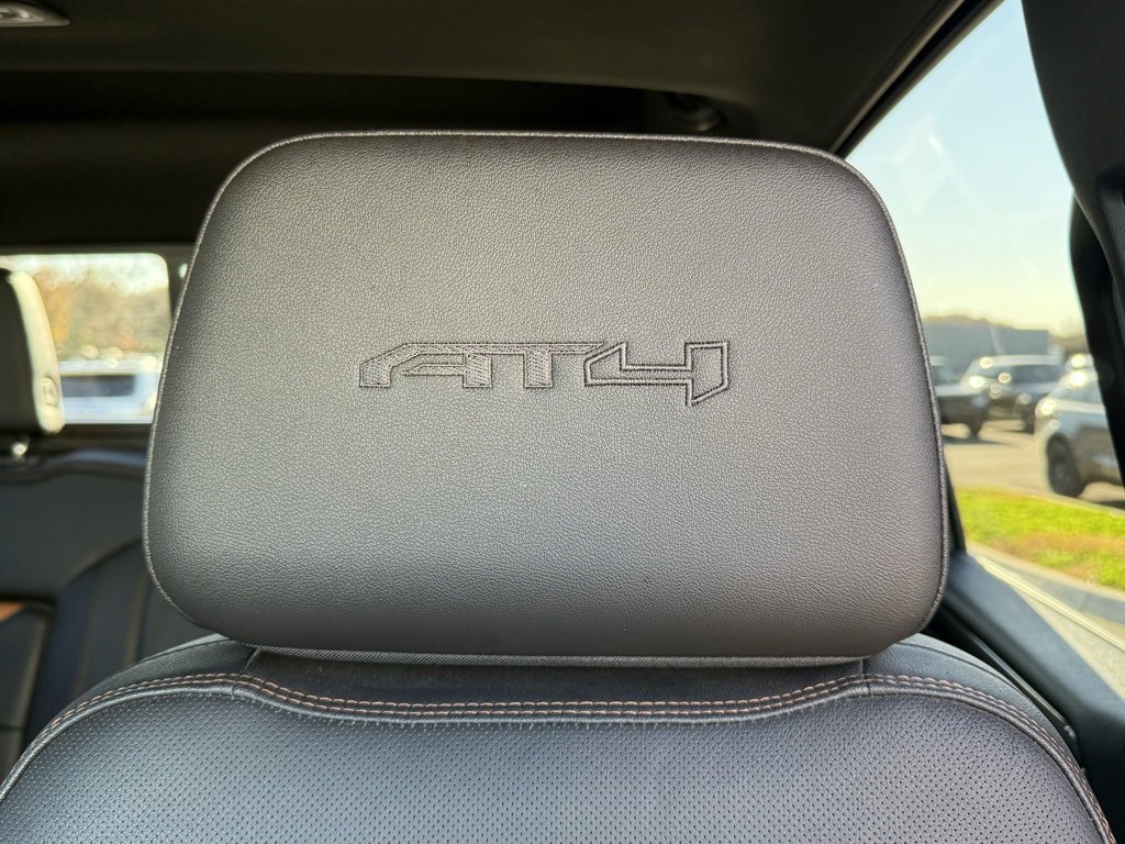 Used 2024 GMC Sierra 2500 AT4 w/ AT4 Premium Plus Package image 21