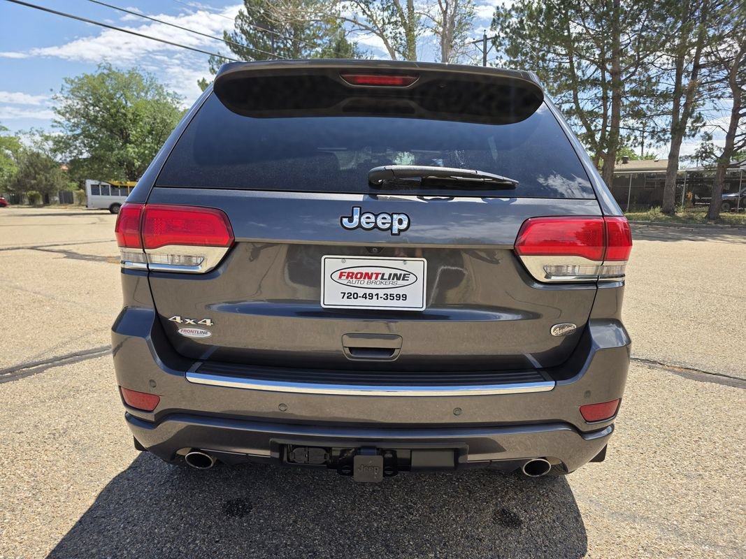 Used 2018 Jeep Grand Cherokee Overland AWD/4WD image 5