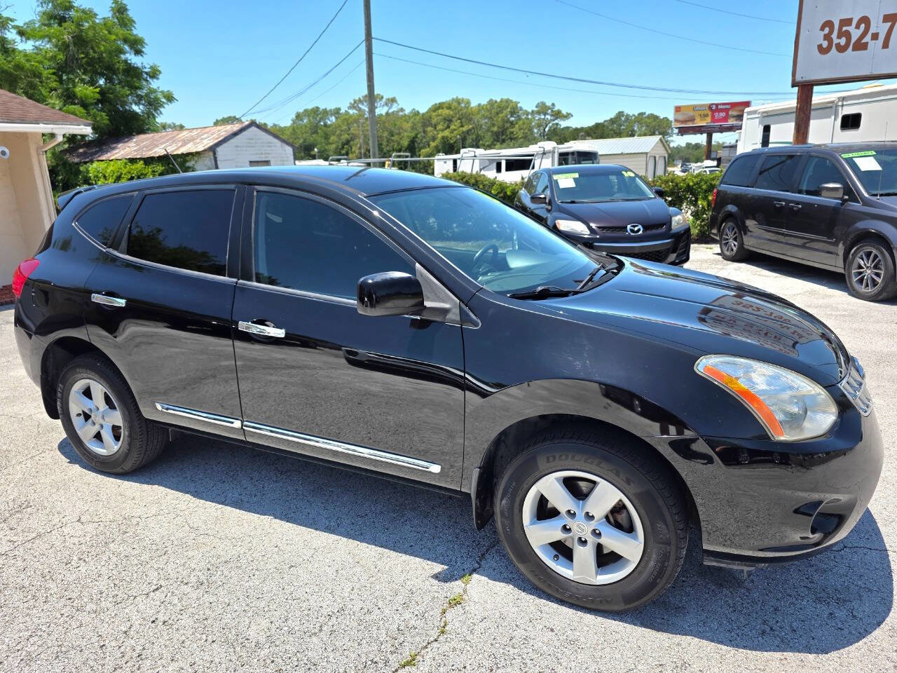 Used 2013 Nissan Rogue S w/ Special Edition Pkg FWD image 5