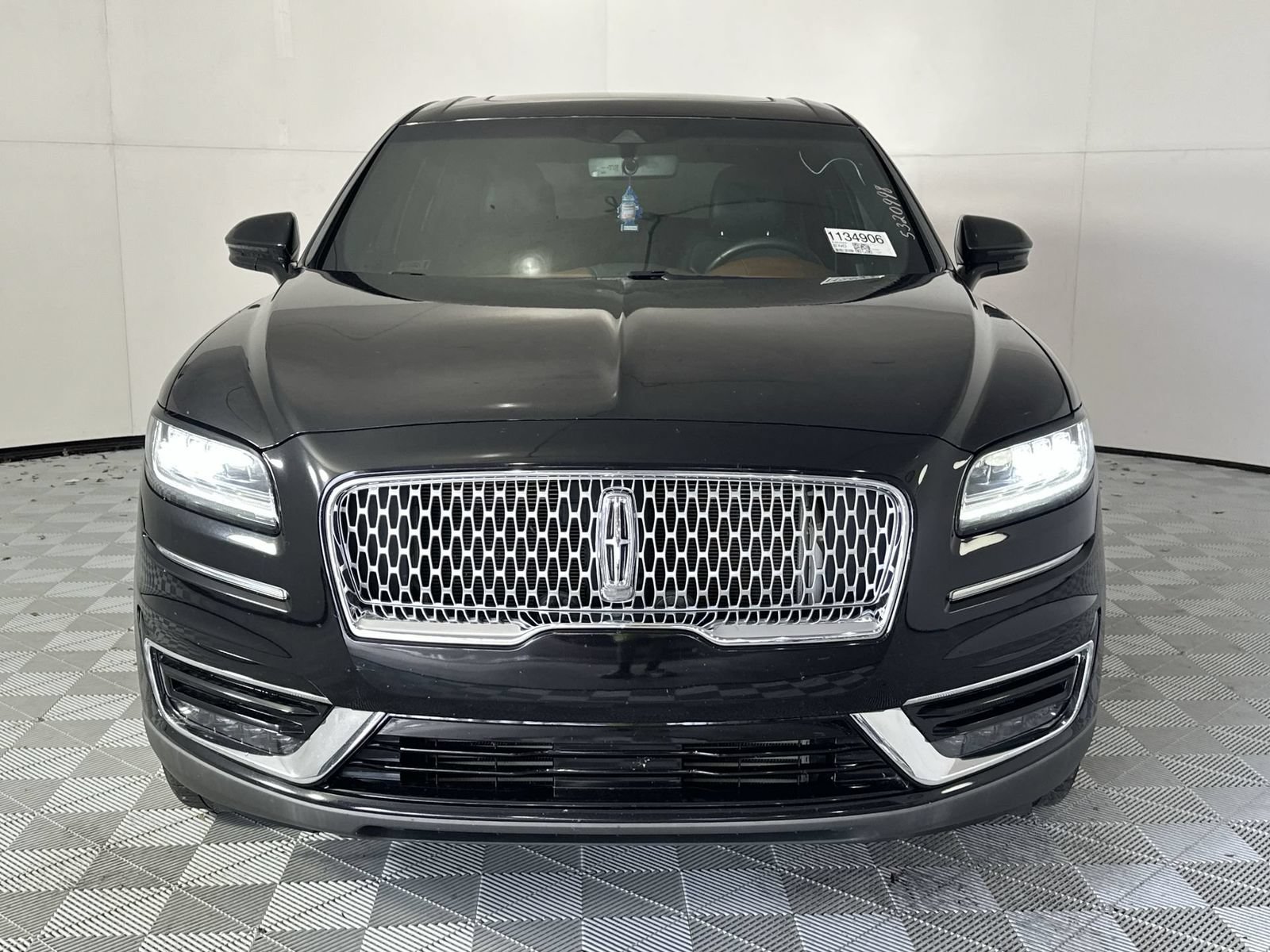 Used 2019 Lincoln Nautilus Black Label AWD/4WD image 3