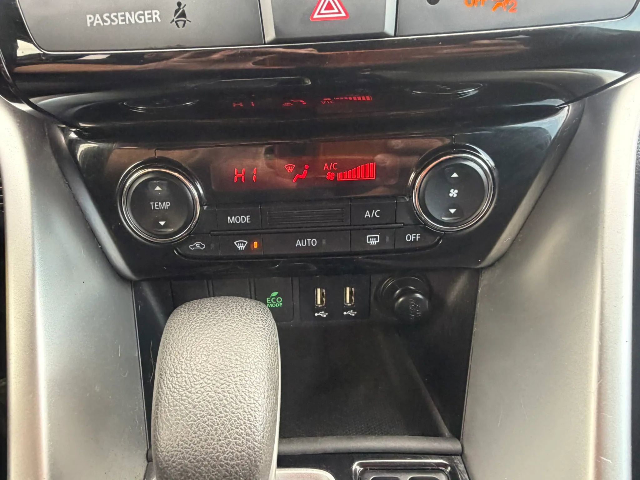 Used 2022 Mitsubishi Eclipse Cross LE FWD image 26