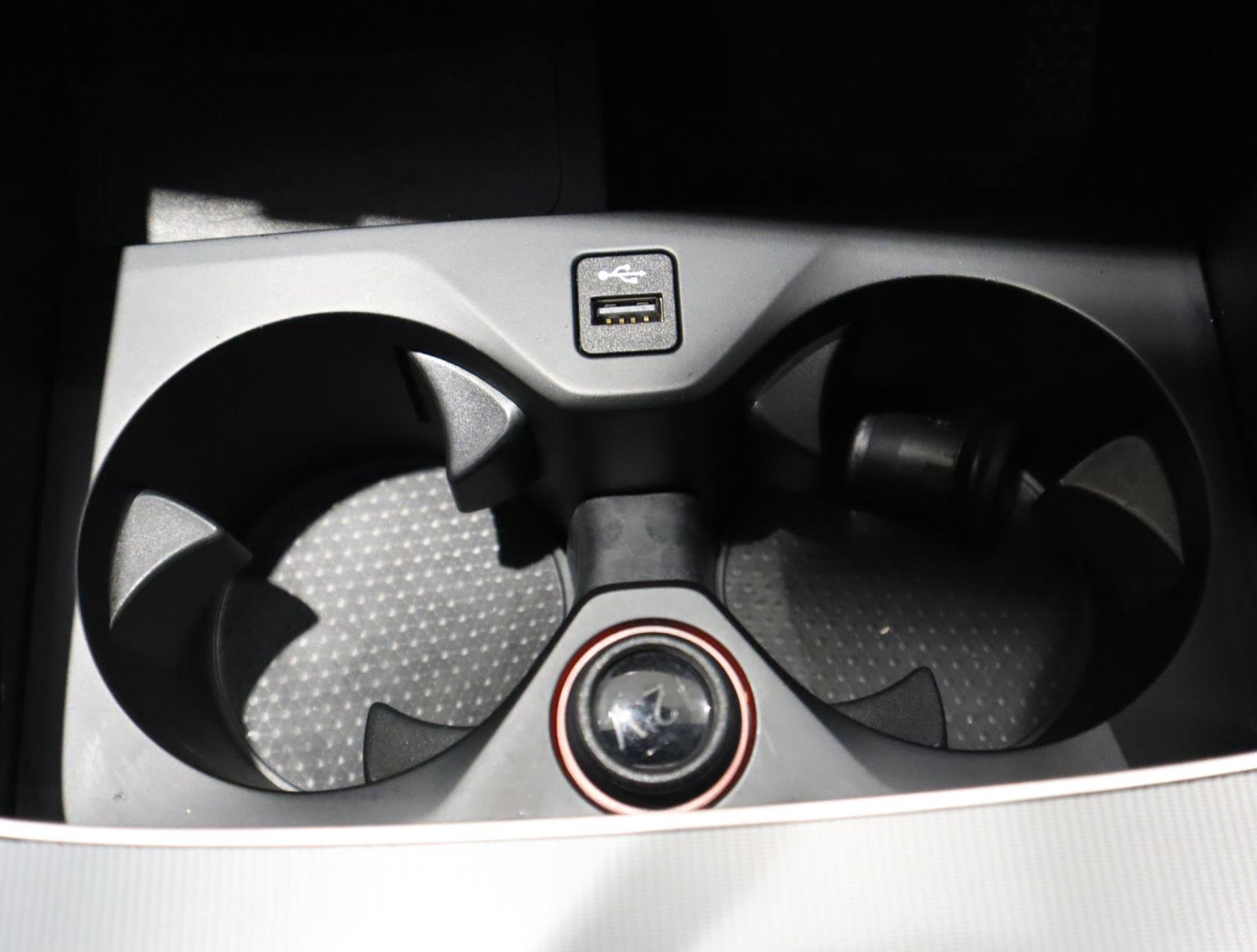 Certified 2014 Ferrari 458 Spider image 77