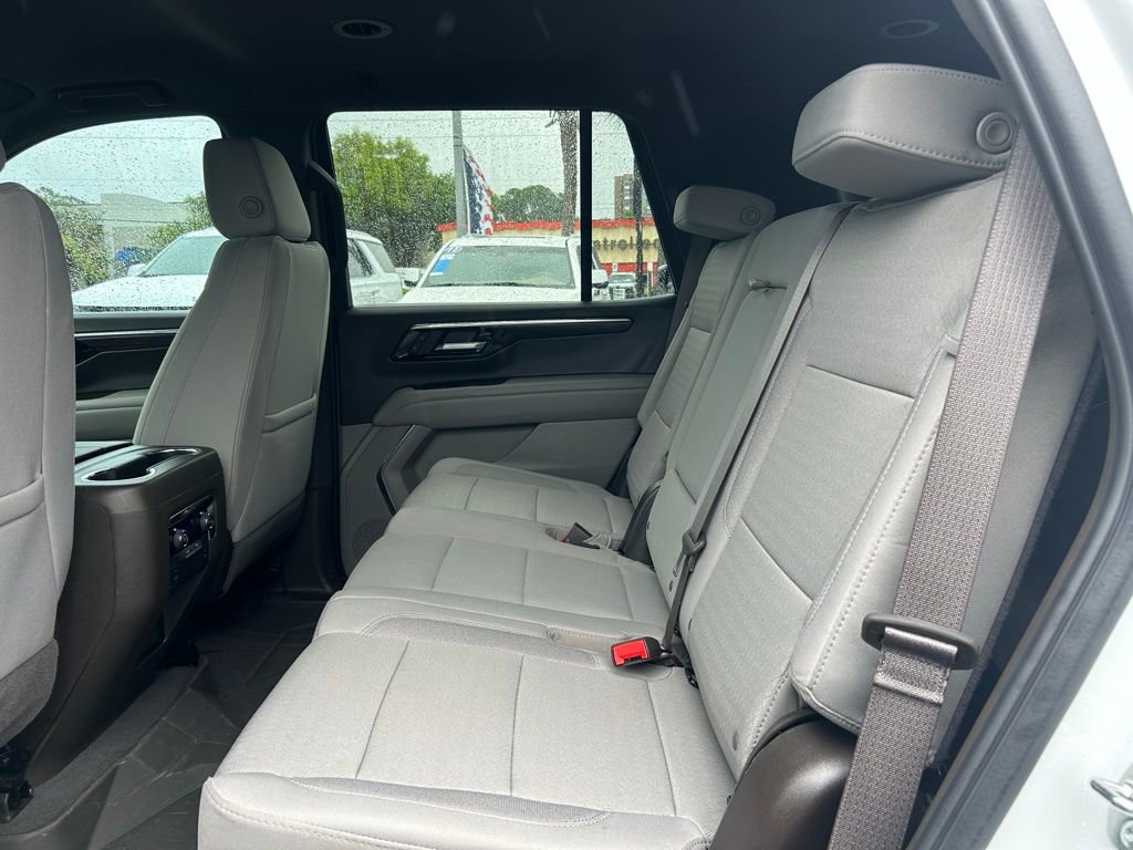 Used 2025 Chevrolet Tahoe LS image 14