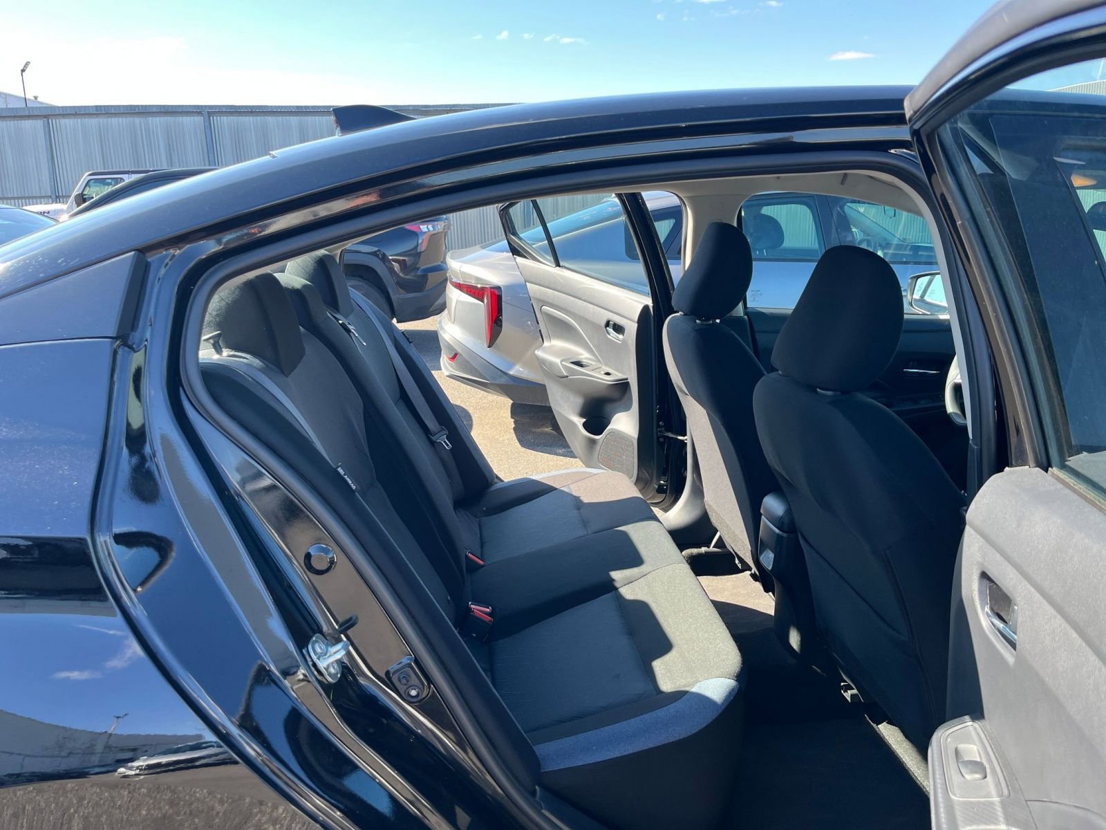 Used 2025 Nissan Versa SV FWD image 24