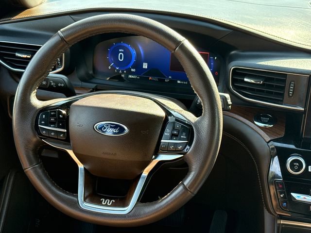 Used 2022 Ford Explorer King Ranch w/ Premium Technology Package AWD/4WD image 15