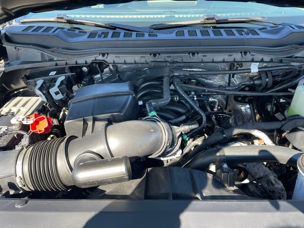 Used 2025 Ford F250 XLT w/ Snow Plow Prep Package image 25