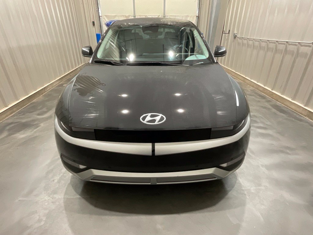 Used 2024 Hyundai Ioniq 5 SEL AWD/4WD image 5