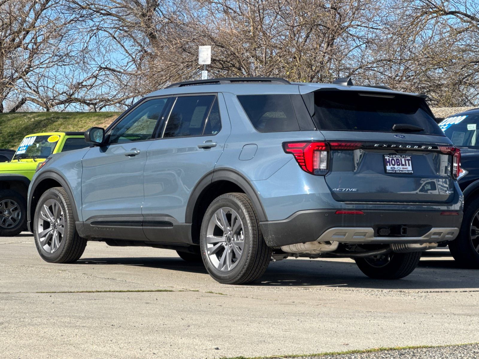 New 2026 Ford Explorer Active w/ Active Comfort Package image 5