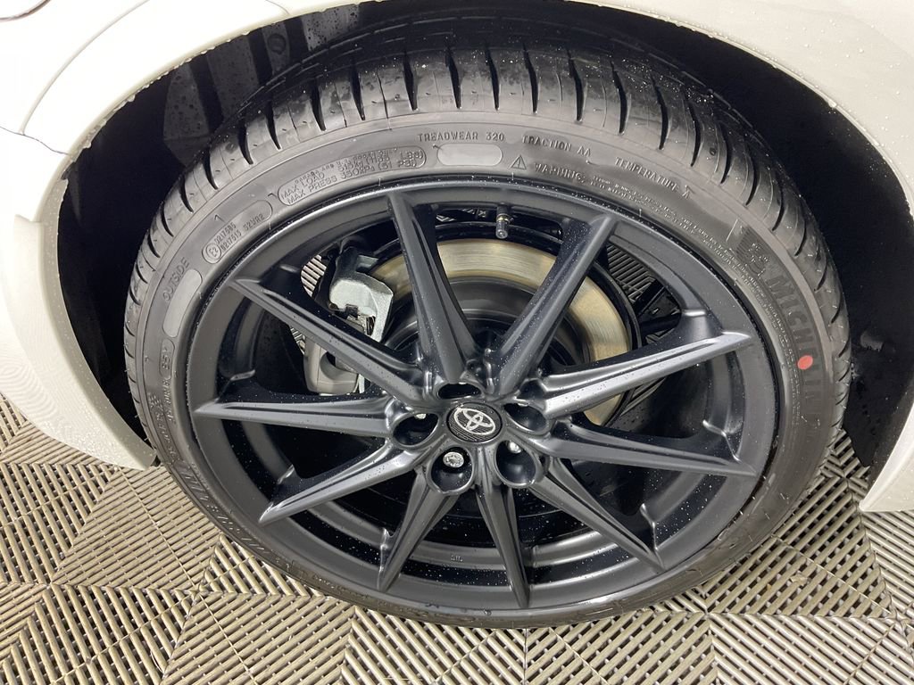New 2026 Toyota GR86 Premium image 9