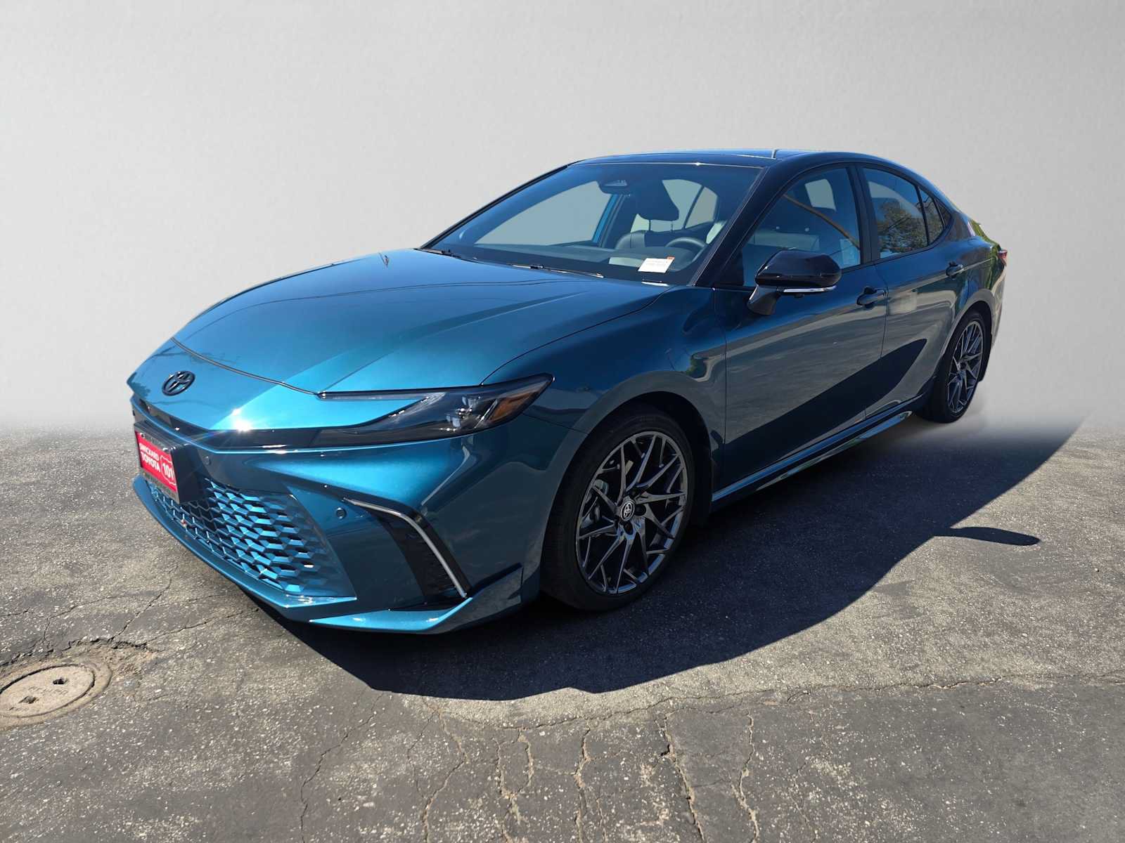 Used 2025 Toyota Camry XSE w/ Premium Plus Package FWD image 7