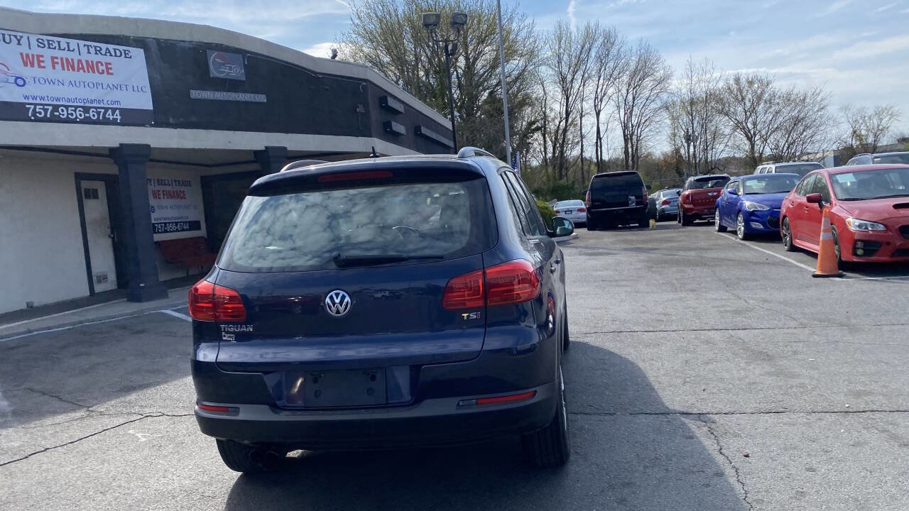 Used 2016 Volkswagen Tiguan S FWD image 17