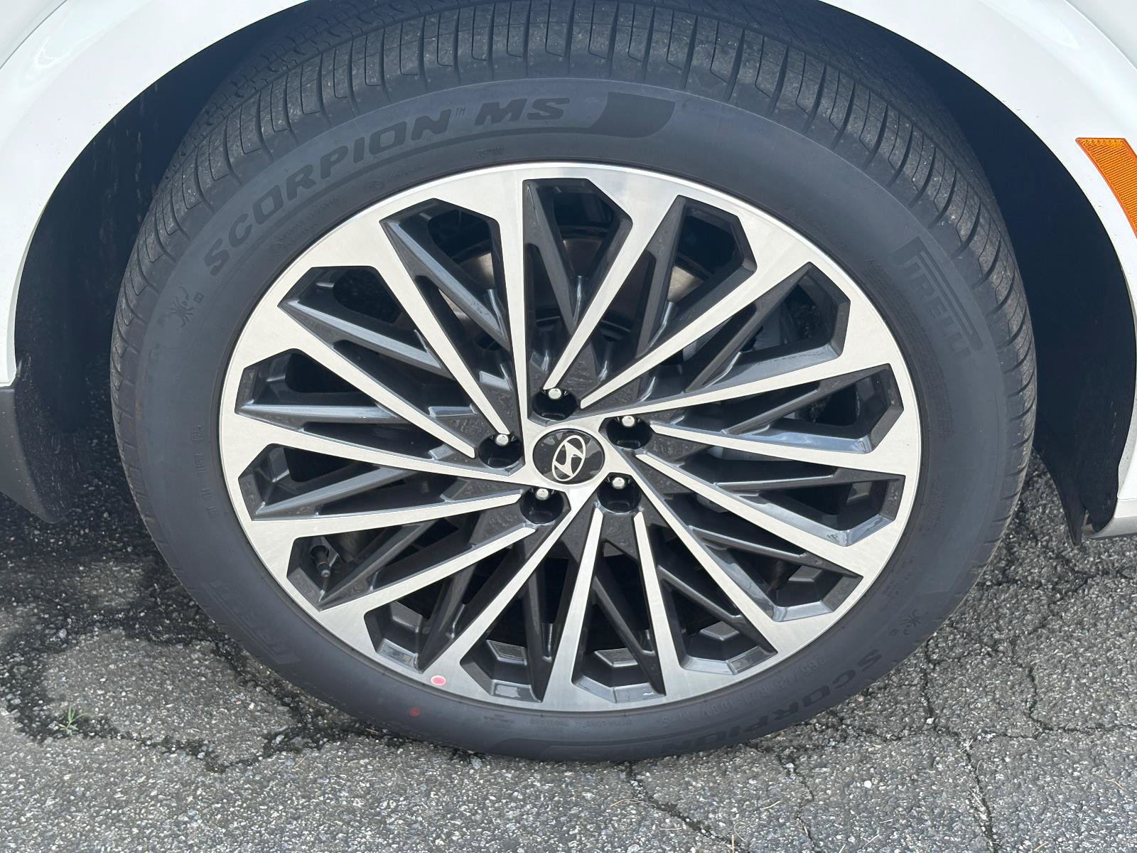 New 2026 Hyundai Palisade Calligraphy AWD/4WD image 16