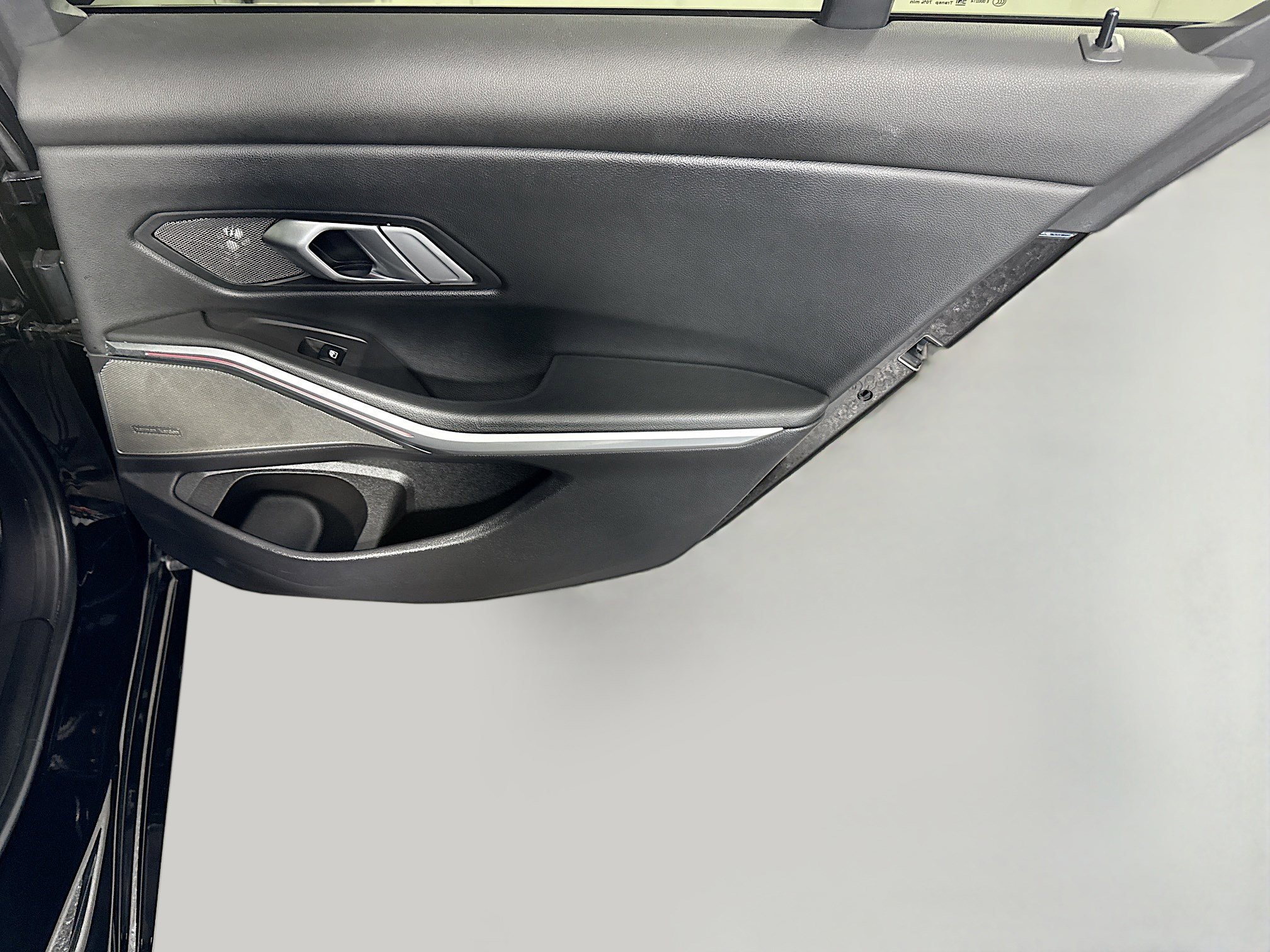 Used 2023 BMW 330e w/ Premium Package image 28