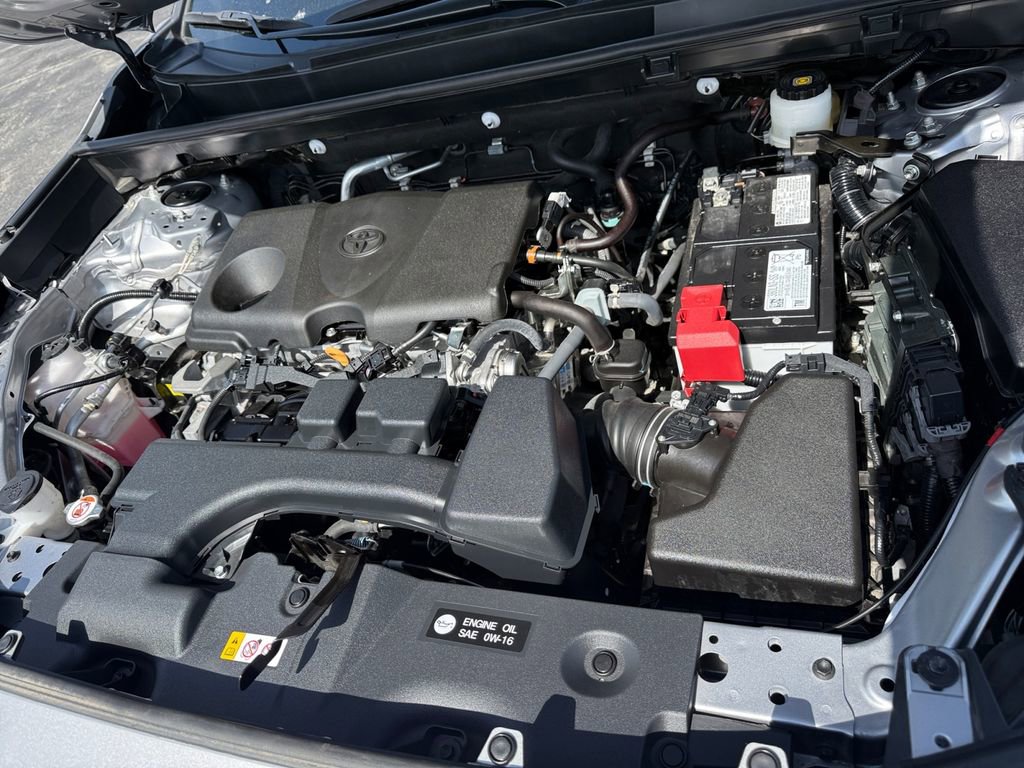 Certified 2024 Toyota RAV4 LE AWD/4WD image 30