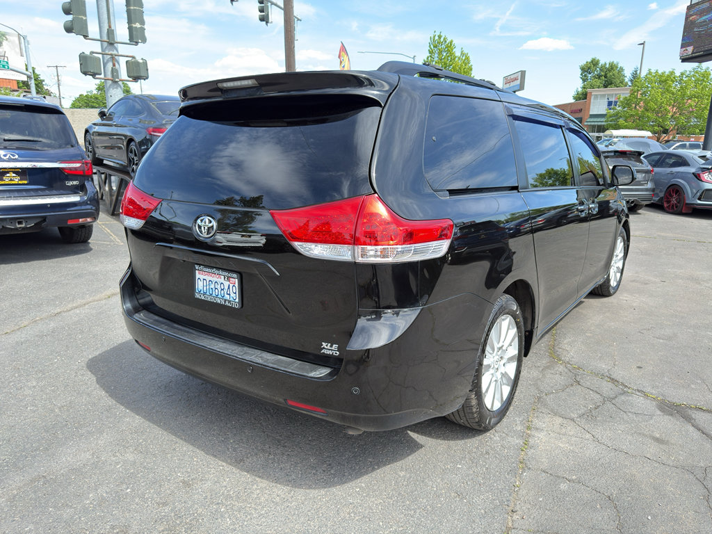 Used 2012 Toyota Sienna XLE w/ XLE Navigation Pkg AWD/4WD image 7