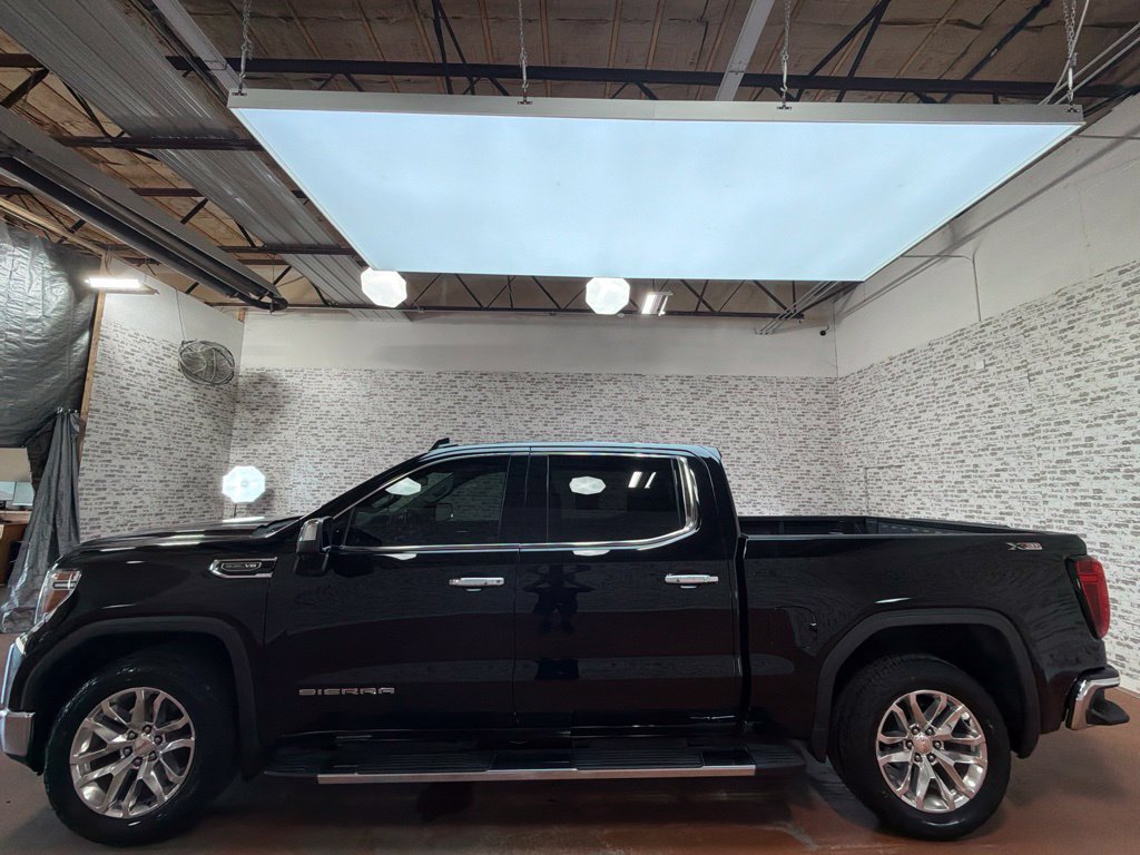 Used 2019 GMC Sierra 1500 SLT w/ SLT Premium Plus Package AWD/4WD image 4