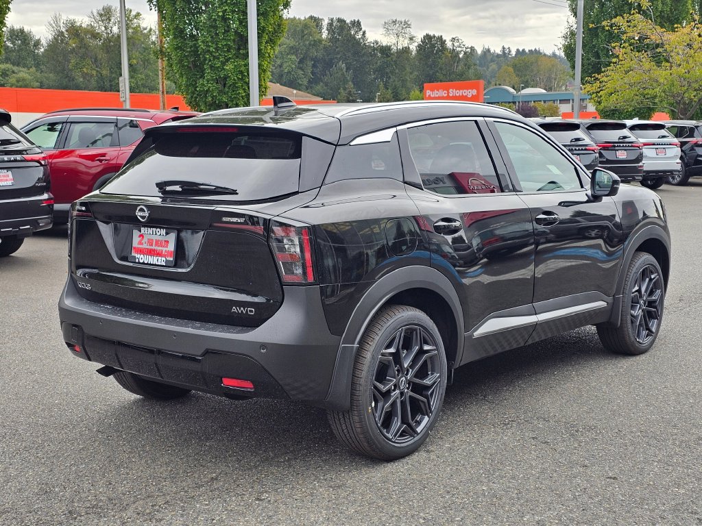 New 2027 Nissan Kicks SR AWD/4WD image 5