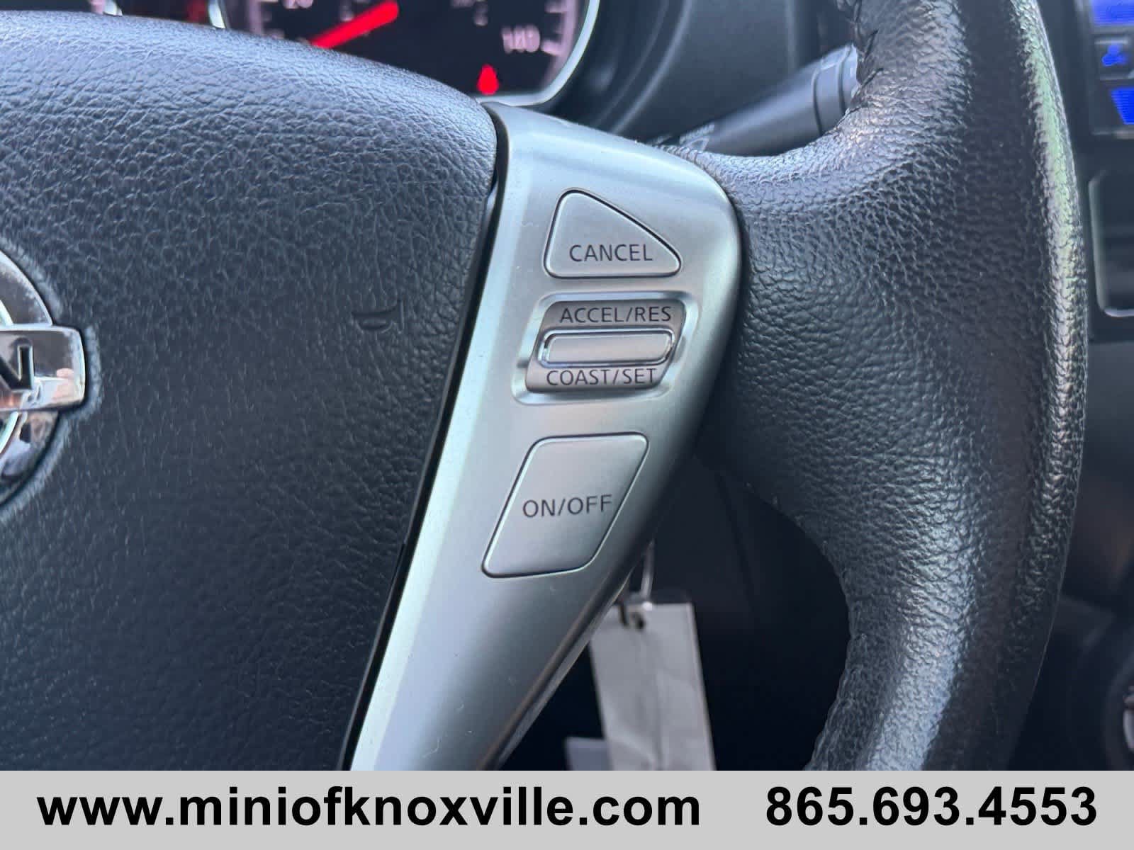 Used 2014 Nissan Versa Note SV FWD image 23