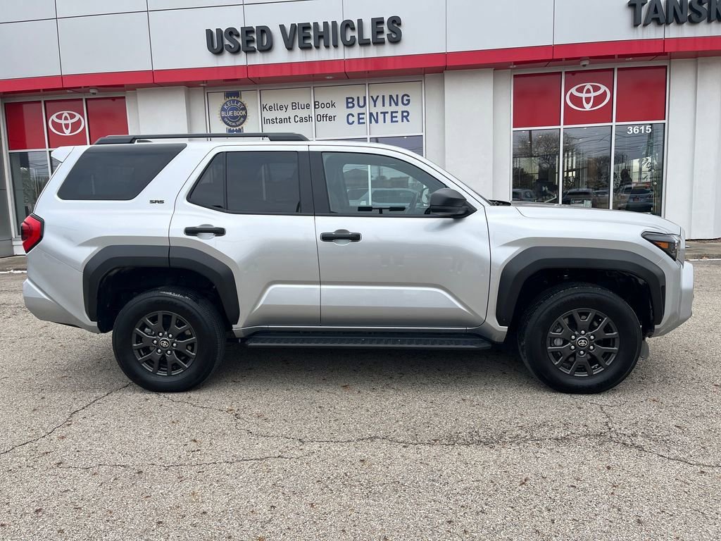 Certified 2025 Toyota 4Runner SR5 image 6