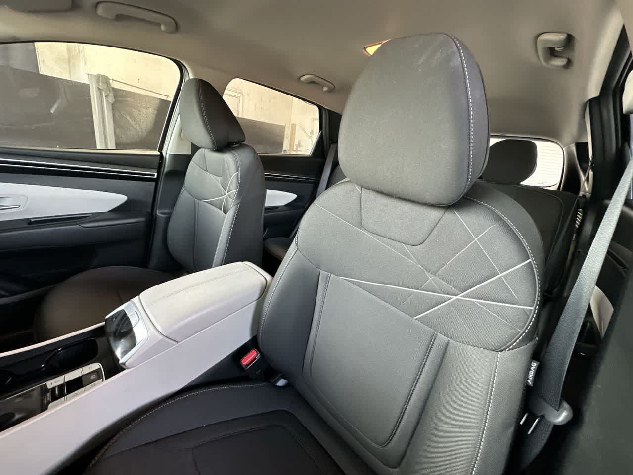 Used 2024 Hyundai Tucson SE FWD image 14